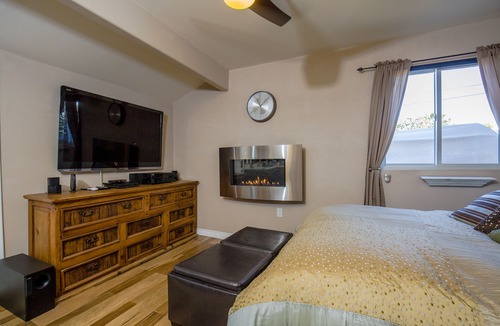 Clairemont House | Modern Luxury Guest House- Near Beaches, Bay, UCSD, Hospitals!
