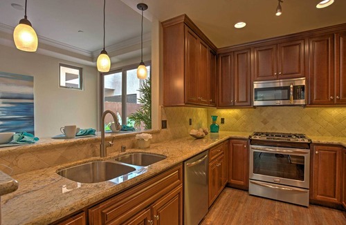 Crown Point Cottage | Near Pacific Beach, Comic-con! Sunny San Diego Gem
