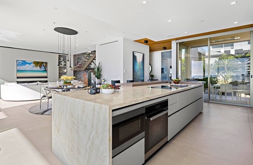 Beach Barber Tract House | Neptune’s Jewel Oceanfront w/Pool & Spa