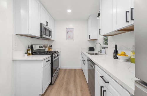 Normal Heights Apartment | *NEW*Cozy 1Bd/1Bth Fire Pit WIFI Garage