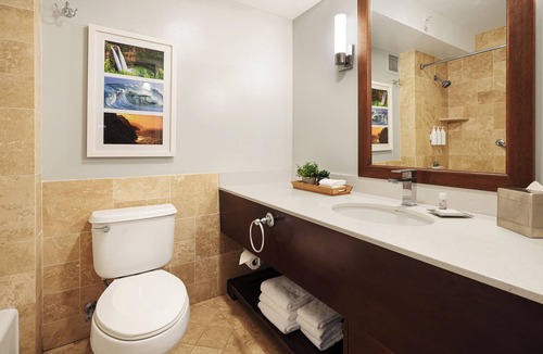 Hanamaulu Hotel | New in Rental Program - Upgraded Tropical Retreat!