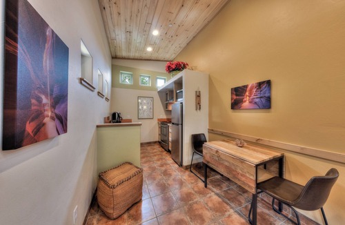 Moab Villa | New Listing! Moab Group Retreat | 4 Private Units | Downtown Location
