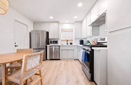 North Clairemont House | NEW!Sauna/PingPong/Mins to La Jolla & Mission Bay!