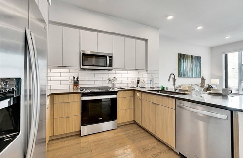 Mission Valley Apartment | nr San Diego 1BR w/Free parking, Grilling & Hottub