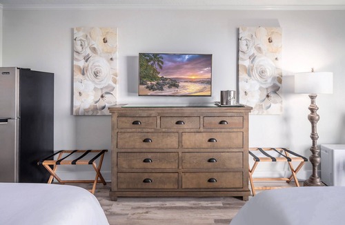 Hanamaulu Resort | Oceanfront Resort, 2 QUEEN beds, water views, walk-out access to pools/ocean
