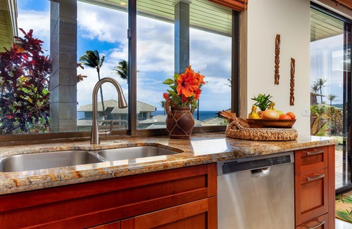 Napili Villa | OCEANVIEW, 1 bed/1 bath condo at the exclusive gated Kapalua Bay Villa 32G4!