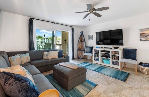 Surfcrest Village Condo | Ohana Bliss l 2 Pools l Walk to Beach