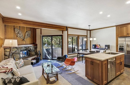 Olympic Valley Condo | One Bedroom walking distance to Palisades Tahoe!