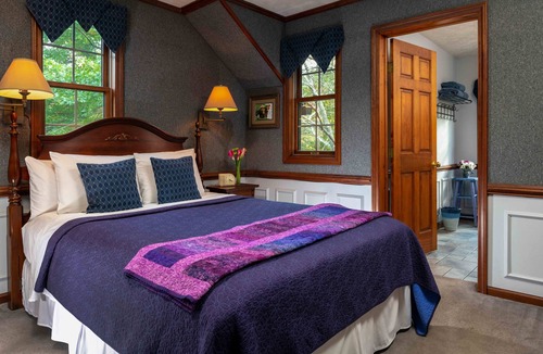 Confluence Bed & Breakfast | Paddler's Lane Retreat