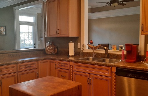 Greensboro House | Peaceful 2-bedroom house within gated community in Greensboro, Georgia