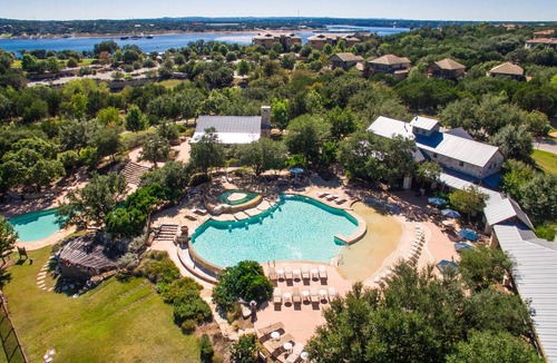 Leander House | Pickleball & Resort Style Pool - Lake Travis Hill Country Luxury Cabin @ Hollows