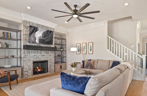 Rogers House | Pinnacle Place - Central Location in Rogers AR