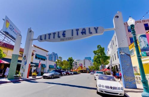 Little Italy Hotel | Porto Vista Hotel In Little Italy