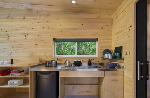 Kettle River Cabin | Postcard Cabins Kettle River, Outdoor Collection by Marriott Bonvoy