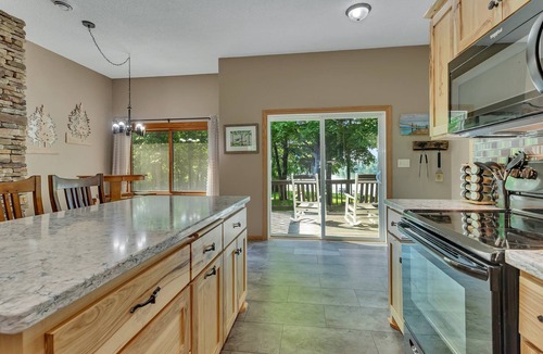 Deerwood House | Private Beach Oasis on quiet lake-Sauna! Make family memories here!