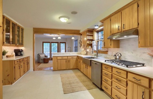 Orrtanna House | Private Hillside Retreat w/Hot Tub Near Gettysburg