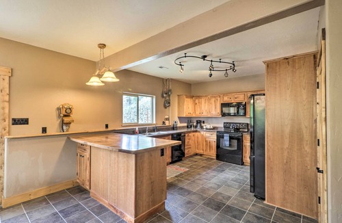 Lincoln County House | Quiet Riverside Retreat: Hike, Fish & Ski!