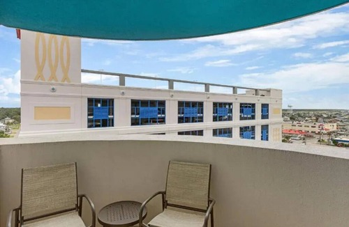 Cherry Grove Beach Villa | REDUCED: One Bedroom Beachfront Villa @ Club Wyndham Towers from Jul 12-19, 2025