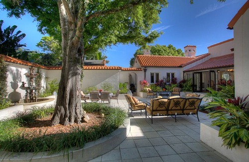 Tullahoma House | Rent this entire Luxury Mansion! Walk to Downtown Tampa -