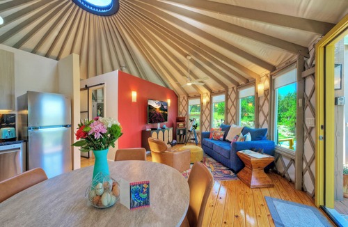 Dripping Springs Cottage | Romantic Ritz of Yurts with Private Hot Tub