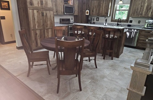 Fort Hill House | Rural setting with easy access to 4-season activities.