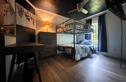 Ashtabula Other | Rustic Horse-Farm Stay on 7 Acres, Near Lake Erie, Nature, Horses and More.
