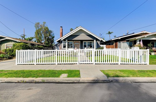 North Park House | San Diego Historic Craftsman: Near Zoo and Balboa Park!