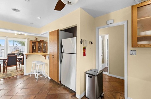 Clairemont House | San Diego Local Stay|Sleeps 10 |Pool+Jacuzzi