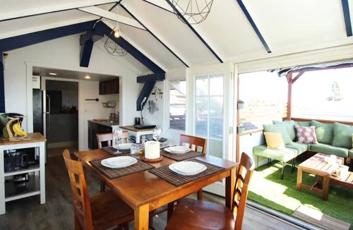 Golden Hill House | San Diego Urban Oasis. Spacious & best location.