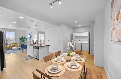 Kearny Mesa Apartment | SDs most Amenity-Rich Apartments! Resort-Style 2BR