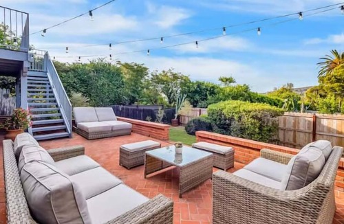 Hidden Valley Apartment | Serene Ocean-View Escape with Enclosed Yard