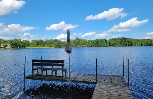 Brainerd House | Shady Crest. Pool table, fireplace, games, kayaks, Legos. 5 kings - 16ppl.
