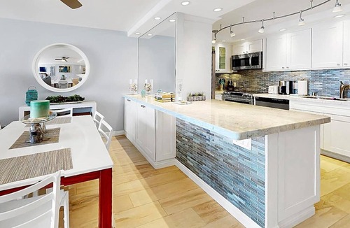 North Pacific Beach Condo | Soothing Ocean Sounds, Beach Views, Floor-to-Ceiling Windows: True Beach Therapy