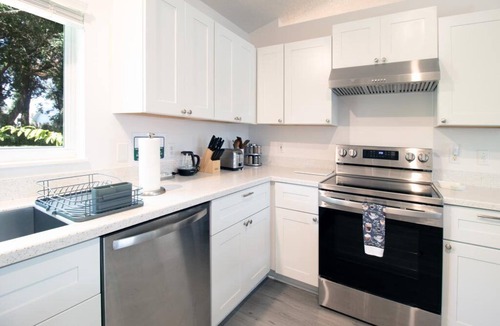 St. Augustine South House | Spacious 3-bedroom house with A/C, heat, wi-fi, in peaceful setting by the river