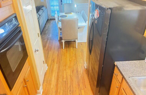 Summerhill House | Spacious 3BR Downtown Atlanta Home w/Parking Minutes to Mercedes-Benz Stadium