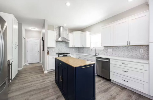 Glen Carbon House | Spacious 4-bedroom house in fantastic Glen Carbon with AC