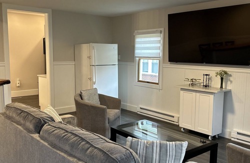 Ligonier House | Spacious Ligonier Home 3/3 .3m to downtown. New amenities, central heat, A/C!