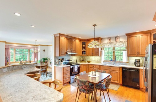 Park Forest Village House | Spacious State College Vacation Home: 4 Mi to PSU!