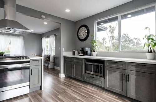 City Heights House | Spotless,Spacious,Spool, GasLamp, Free Parking, Beaches, Privacy