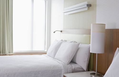 Oxford Valley Hotel | SpringHill Suites by Marriott Philadelphia Langhorne