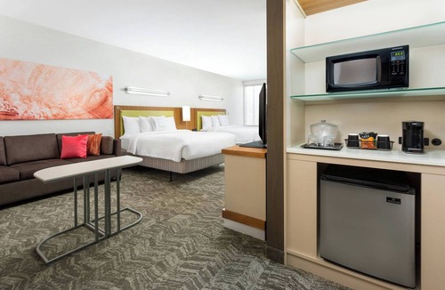 Mission Valley East Hotel | Springhill Suites San Diego Mission Valley