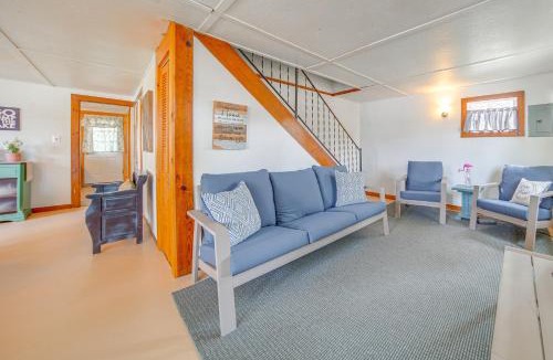 Edinboro House | Steps to Lake + Public Boat Ramp: Edinboro Cottage