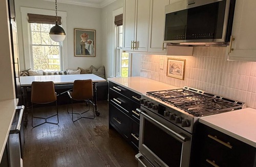 Forest Hills House | Stylish 3BR House w/Fenced Yard - Located Minutes from Pgh Marathon & the City