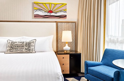 Civic Core Hotel | Stylish King Room Near Gaslamp, Little Italy & Waterfront Views