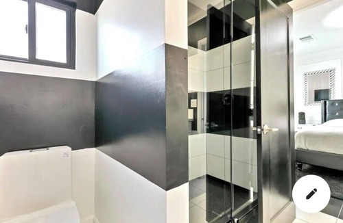 North Park Apartment | Stylish Studio Center of North Park