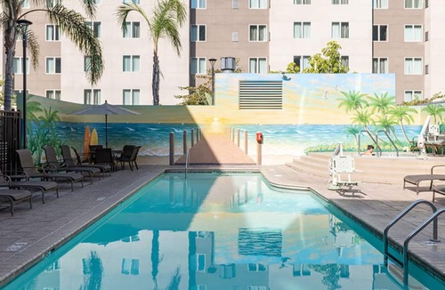 Mission Valley Resort | Sunny and Warm in WorldMark Mission Valley San Diego! Close to everything!n