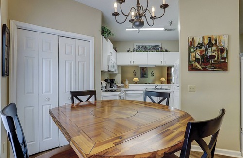 Hilton Head Island Villa | Sunset Rentals | Ocean Breeze 59 | Dog Friendly