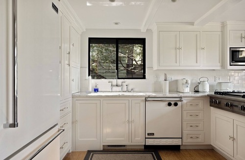 Cedar Glen Cabin | The Arrowhead Pearl an A-Frame+Lake View+Walk to Lake, Village, and Trail cabin