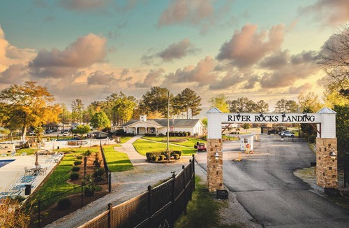 Gadsden House | The Coosa Nova at River Rocks Landing