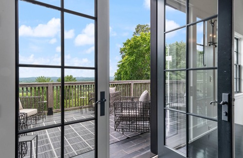 Franklin Cottage | The Cottage @ Trinity View Farm – Stunning Country Home for 10!